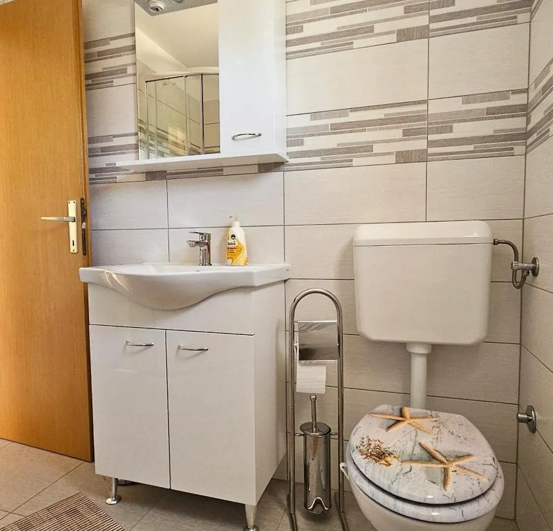 Apartman Petra Vrh  Affittacamere